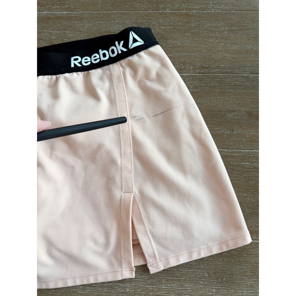 Reebok Womens Tennis Skort Pockets Built-In Shorts Sz XS Light Peach Color FLAW - Picture 10 of 10